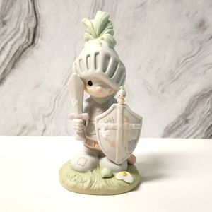 Precious moments "onward Christian soldiers" figurine